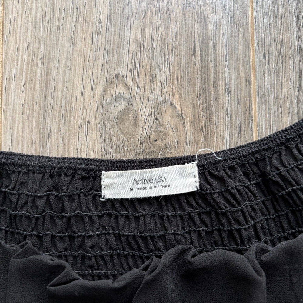 ACTIVE USA Black Peasant Sleeve Mesh Squareneck Top - Picture 4 of 6